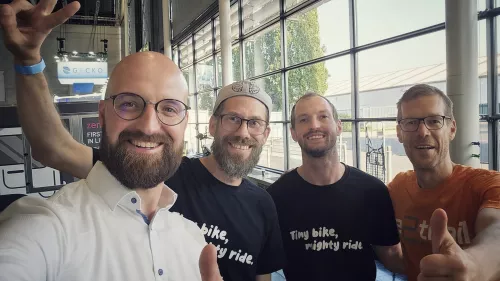 IAA Transportation Hannover 2024: Selfie of the four award winners of the "Cargobike of the Year" 2024